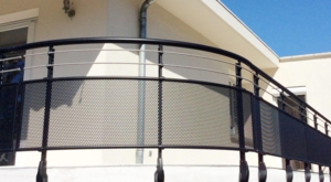 Athos toles perforees et lasers garde corps aluminium Portalier Chablis