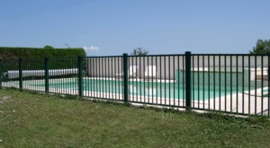 barrière piscine barreaudé